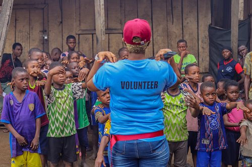 How to Raise Money for a Mission Trip Using Bracelets