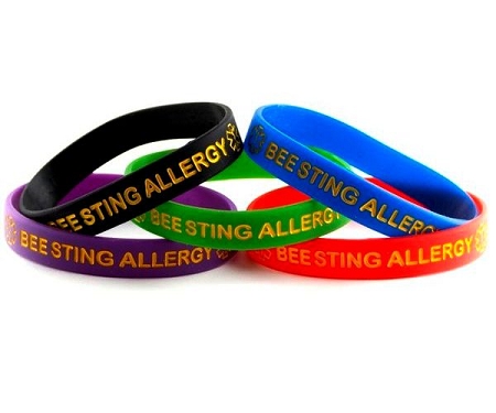 Best Allergy Bracelets for Kids to Alert Others of Allergies – Food Allergy  Parents