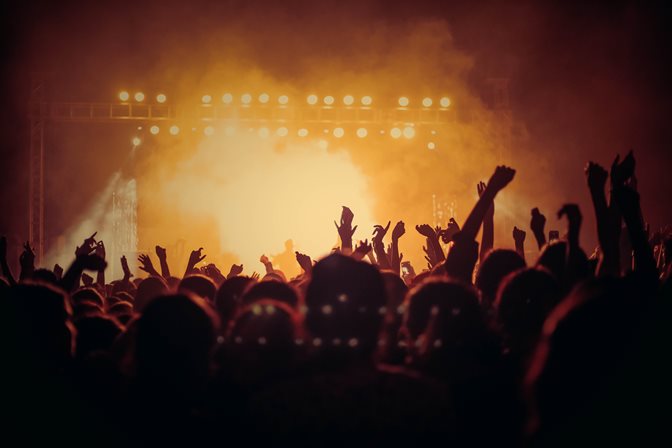 RFID Wristbands for Music Festivals – 6 Benefits
